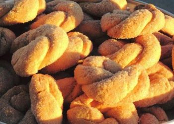 Κουλουράκια κανέλας με πολύ λίγα υλικά