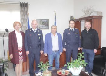 Εθιμοτυπική επίσκεψη του Διευθυντή της Αστυνομικής Διεύθυνσης Τρικάλων στον Δήμαρχο Πύλης