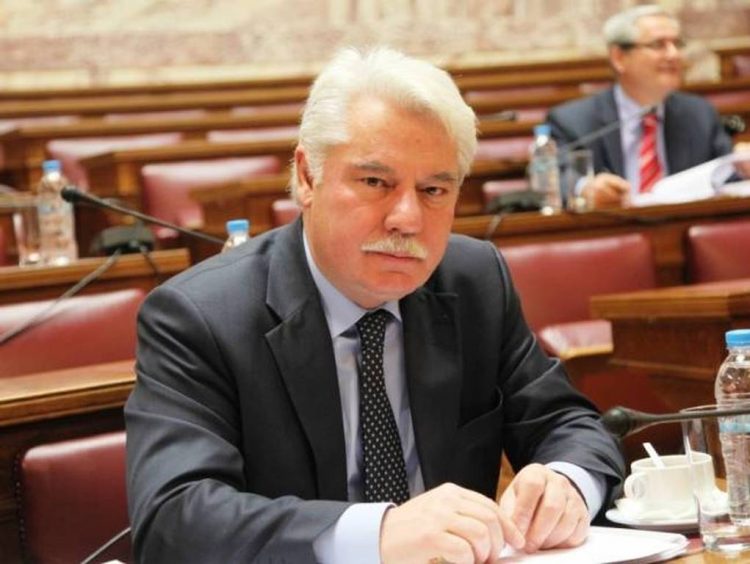 Δεν αποκλείει τη συμμετοχή του στο ψηφοδέλτιο του ΠΑΣΟΚ ο Χρήστος Μαγκούφης