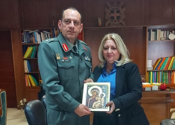 Συνάντηση Χρύσας Ντιντή με τον νέο Διοικητή της ΣΜΥ Κωνσταντίνο Κωτάκο