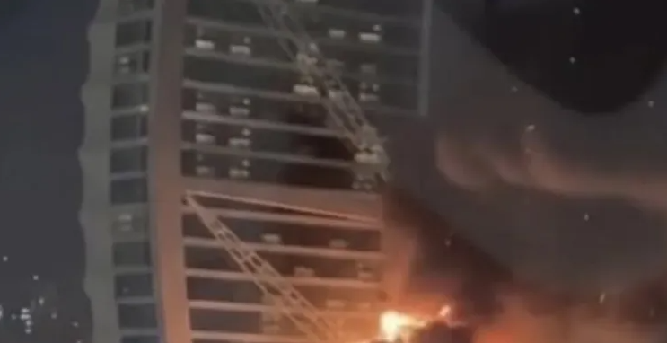 Ανέκδοτο γίναμε: 29χρονος είδε την κοπέλα του να ζητά βοήθεια να φύγει από το Ντουμπάι – Θα ήταν 3ημερο στο χωριό της στα Τρίκαλα