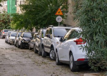 Αυτά τα αυτοκίνητα θα παρκάρουν δωρεάν σε όλους τους Δήμους της χώρας -Τι ισχύει