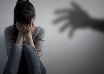 Σοκ για νεαρή Θεσσαλή φοιτήτρια – Υδραυλικός επιχείρησε να την βιάσει στο διαμέρισμά της!