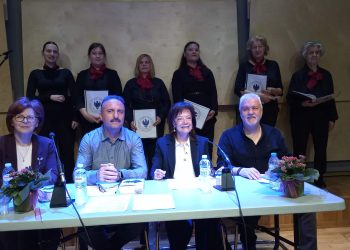 Μια βραδιά γεμάτη λόγο, μουσική και συγκίνηση για τον «Καθαρμό» του Σπύρου Πετρουλάκη στα Τρίκαλα (ΒΙΝΤΕΟ-ΦΩΤΟ)