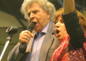 Μεγάλη συναυλία για τα 100 χρόνια Μίκης Θεοδωράκης