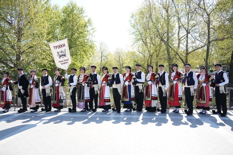 Μουσικοχορευτική εκδήλωση: «Τρεις μήνες έχει η Άνοιξη και τρεις το Καλοκαίρι»