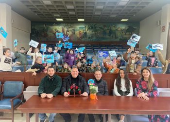 Χελιδονίσματα και μαθητικές δημιουργίες από το 12ο Δημοτικό Σχολείο Τρικάλων στο Δημαρχείο Τρικκαίων