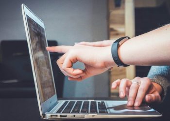 Φορολογικές δηλώσεις 2026: Πρεμιέρα στις 16 Μαρτίου – Οι εκπτώσεις, τα SOS και οι «εκπλήξεις»