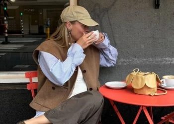 Πρόσθεσε το πιο underrated αξεσουάρ στο look σου σήμερα για να πετύχεις το coolness που θες