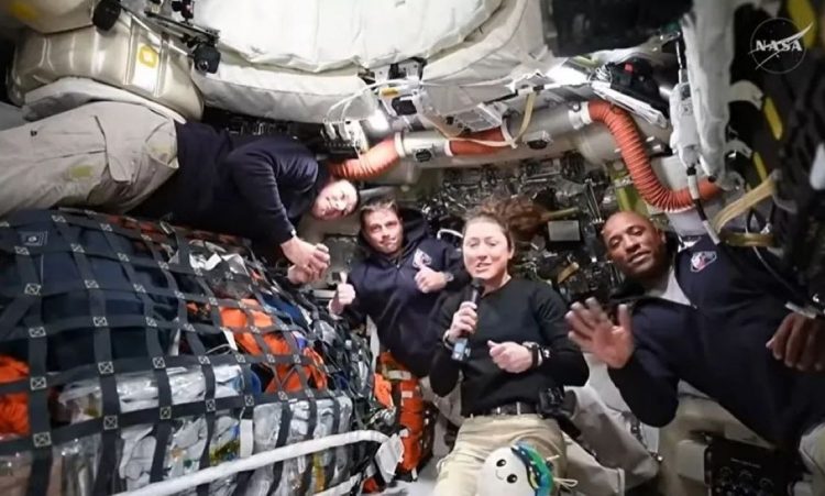 Artemis II: «Μέσα σε μία πύρινη σφαίρα στην ατμόσφαιρα»: Πώς θα επιστρέψουν στη Γη οι αστροναύτες