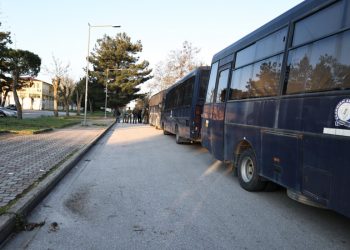 Τέμπη – Δίκη για χαμένα βίντεο: «Το υλικό που πήραμε αποκαλύπτει πολλά»… Τι δηλώνουν δικηγόροι στη σκιά της αναβολής (βίντεο)