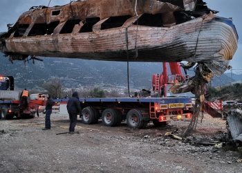 Δείτε φωτογραφίες του πραγματογνώμονα για την τραγωδία στα Τέμπη: «Δείχνει το μπάζωμα» λένε δικηγόροι συγγενών – Τι ισχύει