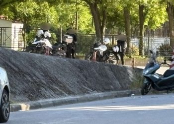 Κορίτσι απείλησε να θέσει τέρμα στη ζωή του μετά από καβγά με τους γονείς του (φωτο)