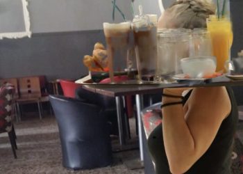 Μαγαζάτορας σε χωριό της Θεσσαλίας γίνεται viral: Ανακοίνωση για όλα τα αρπαχτικά από τα γύρω χωριά απόψε θα έχουμε κοπέλα…