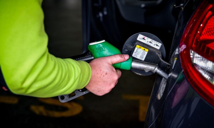 Fuel Pass: Κλείνει η πλατφόρμα – Πότε είναι η τελευταία διορία για αιτήσεις
