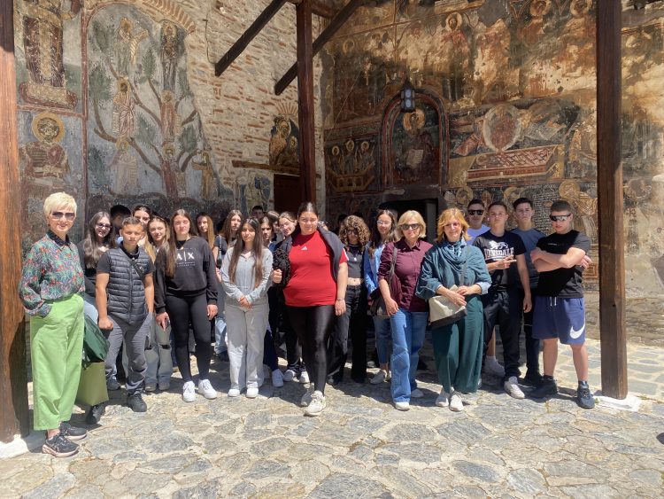 Εκπαιδευτική Εκδρομή της Γ΄ τάξης του 9ου Γυμνασίου Τρικάλων στην Καστοριά