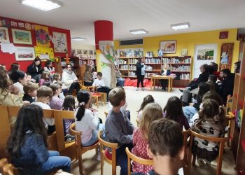 Δημοτική Βιβλιοθήκη Τρικάλων: Βράβευση μικρών παιδιών για τη φιλαναγνωσία τους – επένδυση στην Παιδεία