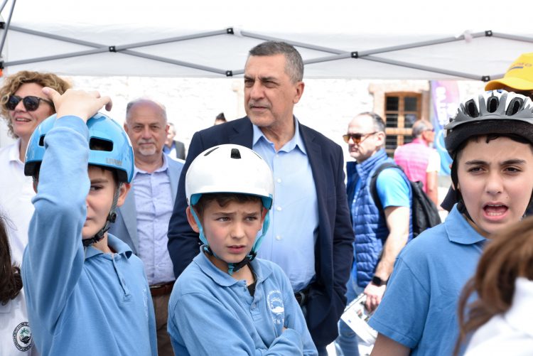 Η Θεσσαλία στο επίκεντρο του ΔΕΗ Tour of Hellas 2026 με δύο καθοριστικά ετάπ, διεθνή προβολή και μεγάλη γιορτή στη Λάρισα