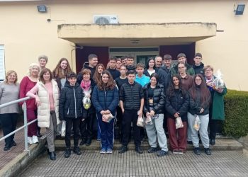 ΚΔΑΠ ΜΕΑ ΗΦΑΙΣΤΟΣ – 1ο Γυμνάσιο: Με ζεστές καρδιές η εκδήλωση για αυτισμό και «Λαζαρίνες»