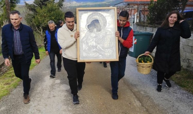 Παναγία Γλυκοφιλούσα: Σκεπάζει με την χάρη της το Σκεπάρι Καλαμπάκας – Από το Σάββατο του Λαζάρου έως την Κυριακή των Βαΐων (ΦΩΤΟ)
