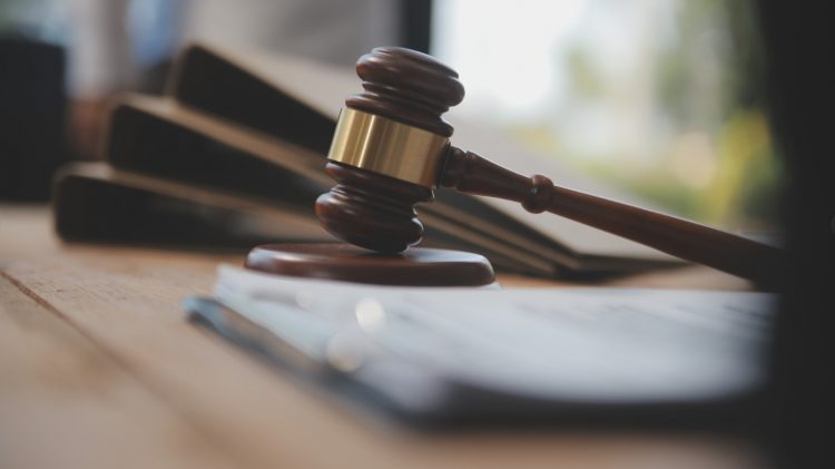 Θεσσαλονίκη: Βαριές ποινές σε αστυνομικούς για αρχαιοκαπηλεία και πλαστά διαβατήρια