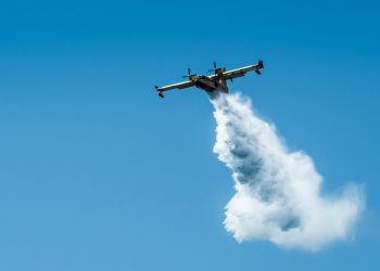 Η Ελλάδα η πρώτη χώρα που θα αποκτήσει τα νέα Canadair: Τα 7 CL-515 που αλλάζουν τα δεδομένα