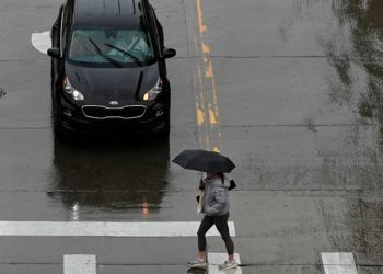 Όσοι χαιρετούν τους οδηγούς που τους αφήνουν να περάσουν έχουν 8 συγκεκριμένα χαρακτηριστικά προσωπικότητας