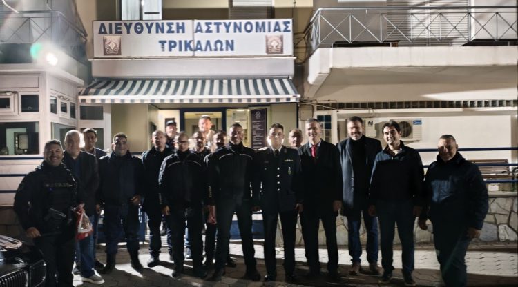 Ένωση Αστυνομικών Υπαλλήλων: Αναστάσιμες ευχές με τους αστυνομικούς που βρέθηκαν σε Υπηρεσία