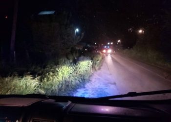 Τροχαίο στην είσοδο της Κρηνίτσας – Εκτροπή οχήματος, στο σημείο ασθενοφόρο