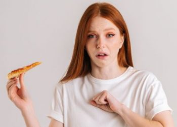 Τι να κάνετε αν τροφή ή ποτό κατέβει από την τραχεία αντί τον οισοφάγο