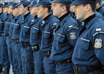 Ελληνική Αστυνομία: 380 προσλήψεις Ειδικών Φρουρών – Το 80% μόνο με απολυτήριο λυκείου