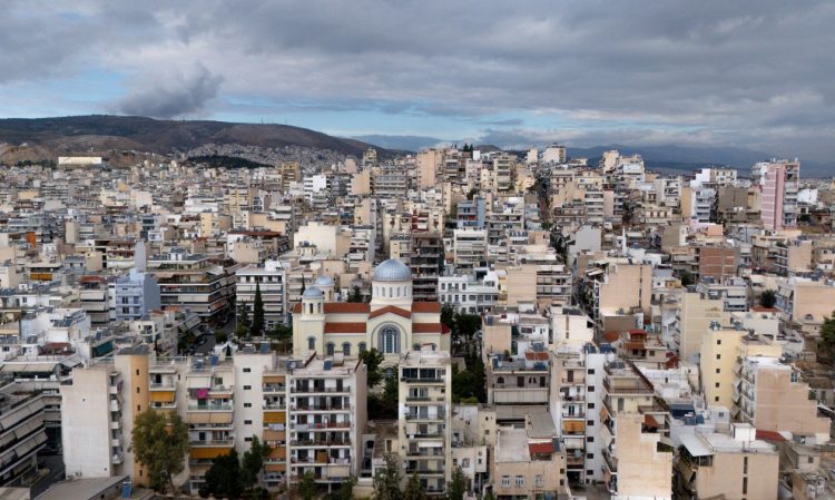 Στην εξειδίκευση των νέων μέτρων στήριξης των πολιτών που ανακοίνωσε ο πρωθυπουργός προχώρησαν οι αρμόδιοι υπουργοί