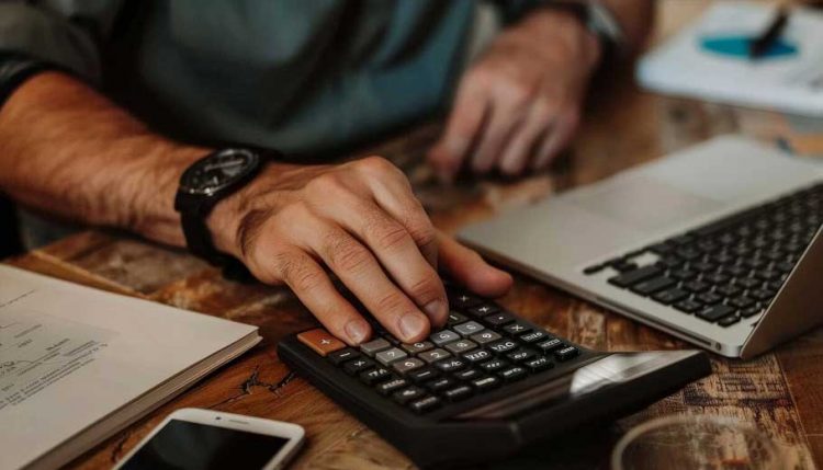 Πότε κόβεται το επίδομα ανεργίας