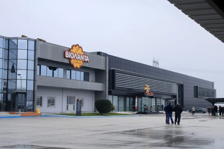 Βιολάντα: Διαψεύδει δημοσιεύματα περί εξαγοράς από τον Καραμολέγκο