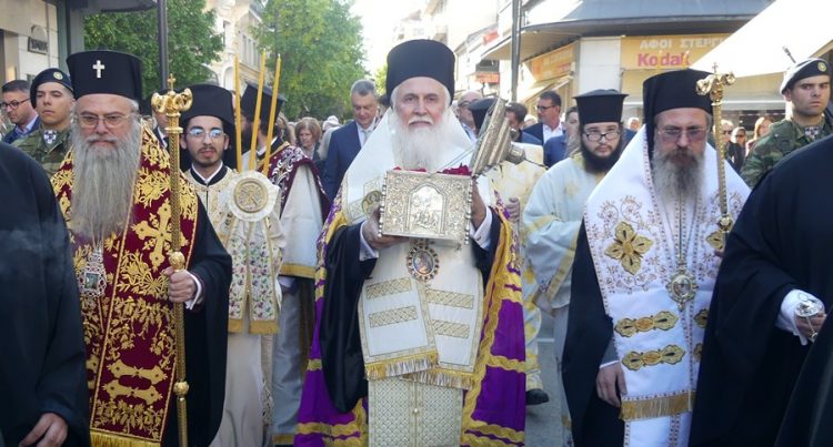 Η Τίμια Κάρα του Αγίου Σεραφείμ στην Καρδίτσα (ΦΩΤΟ)
