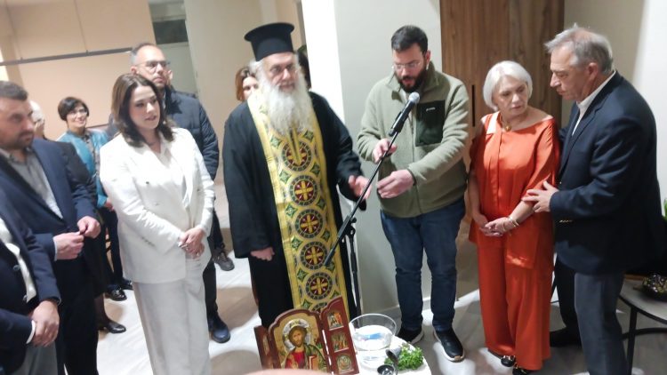 Μεγάλη προσέλευση & ηχηρά ονόματα στα εγκαίνια του «ΚΕΠ μου» στα Τρίκαλα