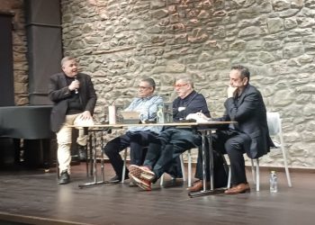 Χαμός στα Τρίκαλα με το “Πίνοντας καφέ με…” τον Θανάση Λάλα!