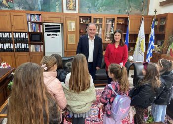 «Ηρθε ο Λάζαρος» στο Δημαρχείο Τρικκαίων