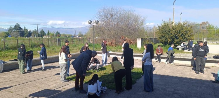 Υπαίθριο μάθημα Γεωμετρίας στο Μουσικό Σχολείο Τρικάλων