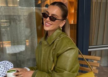 Olive green: Πώς να συνδυάσεις αυτό το chic χρώμα που θα λατρέψεις φέτος