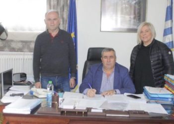 Υπογραφή σύμβασης για έργα αποκατάστασης ζημιών από τις πλημμύρες του 2023 στην Δ.Ε. Αιθήκων