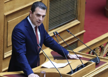 Σκρέκας: Να αρθεί η ασυλία μου – Δεν ζητήθηκε από εμένα τίποτα παράνομο, ούτε ζήτησα κάτι παράνομο (Βίντεο)