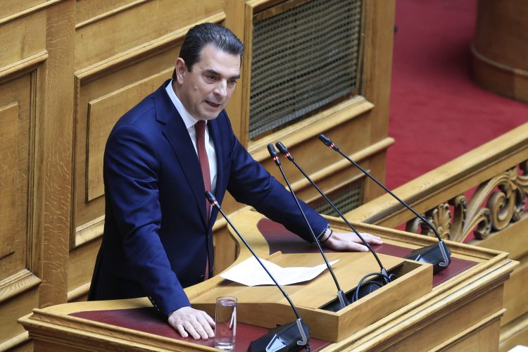 Σκρέκας: «Ζητώ την άρση ασυλίας, ώστε να αποκατασταθεί η αλήθεια»