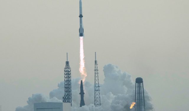 Γκάφα για την Blue Origin του Τζεφ Μπέζος – Έστειλε δορυφόρο σε λάθος τροχιά