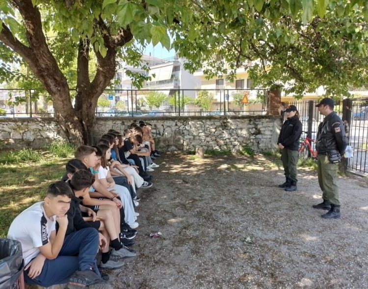 Η Δημοτική Αστυνομία Τρικκαίων σε δράση του 1ου Γυμνασίου Τρικάλων