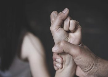 Δύο ανήλικες κατήγγειλαν 19χρονο για βιασμό – Στο Στρατοδικείο Λάρισας ο φερόμενος ως δράστης