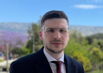 Ποιος είναι ο Τρικαλινός που ορίστηκε αναπληρωτής εκπρόσωπος Τύπου της ΕΛ.Α.Σ.