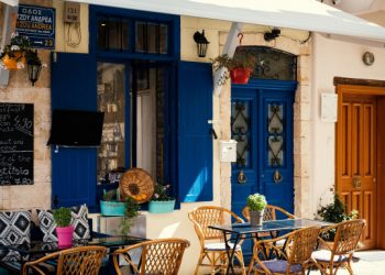 Ποιος ελληνικός προορισμός συγκαταλέγεται στις κορυφαίες ρομαντικές επιλογές ταξιδιωτικού οδηγού