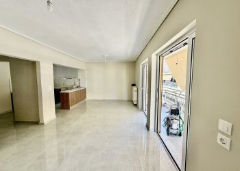 ΕΝΟΙΚΙΑΖΕΤΑΙ ριζικά ανακαινισμένο διαμέρισμα 113 τ.μ. κοντά στην πλατεία Δεσποτικού