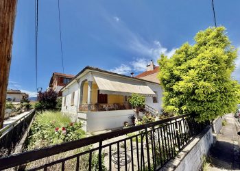 Τρίκαλα: Πωλείται γωνιακή μονοκατοικία στην περιοχή Πλατεία Αγρότισσας (ΦΩΤΟ)
